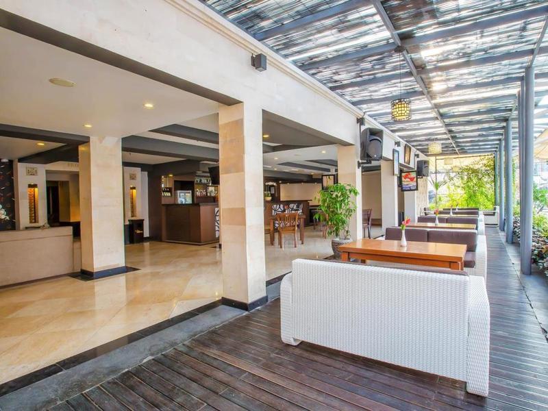 Royal Regantris Kuta 4*